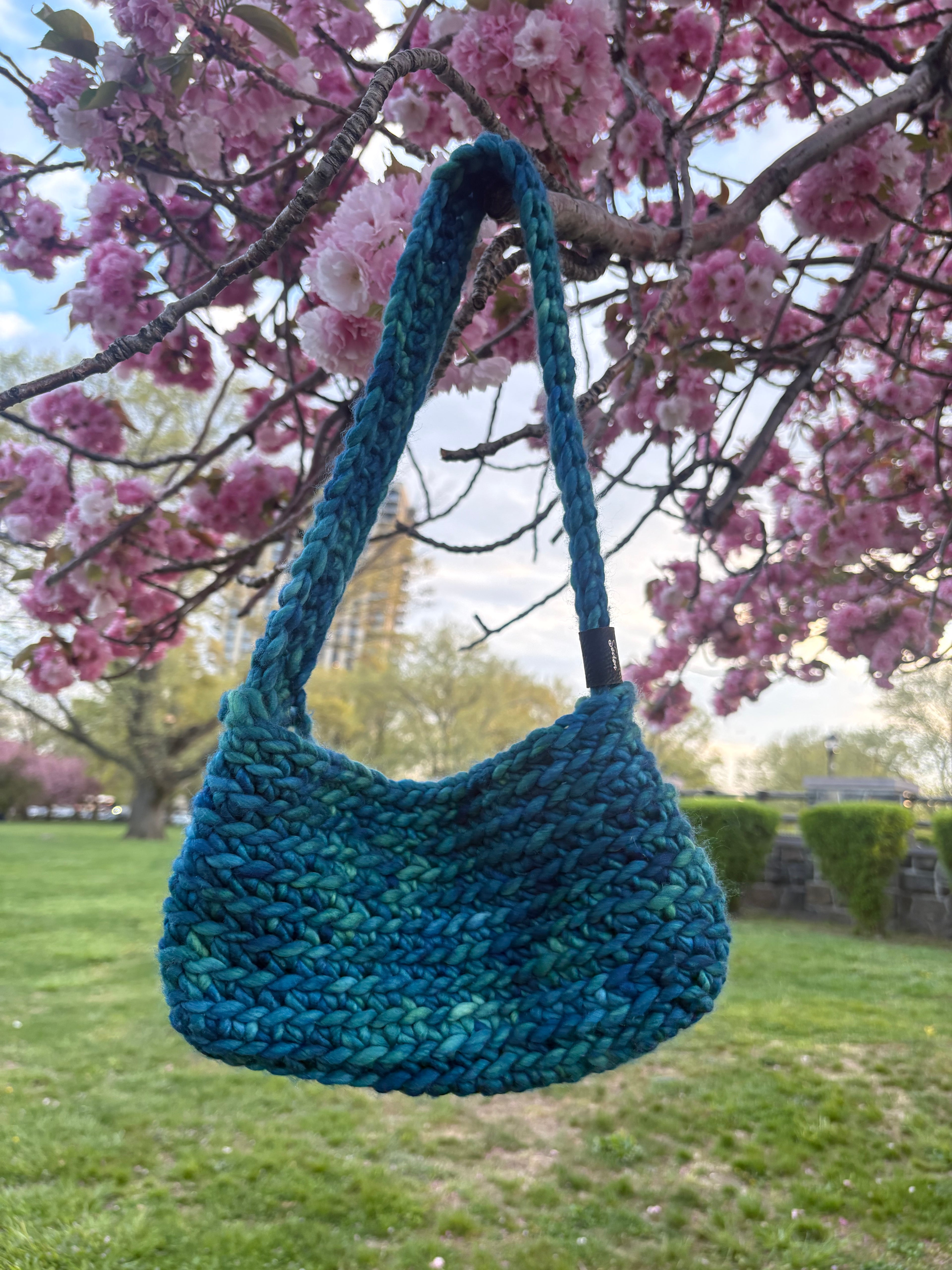 Deep Blu Crochet bag